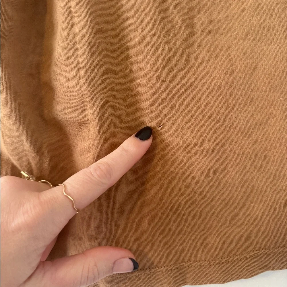 Imogene and Willie Brown Tan Cross T Shirt. size large - Picture 6 of 6